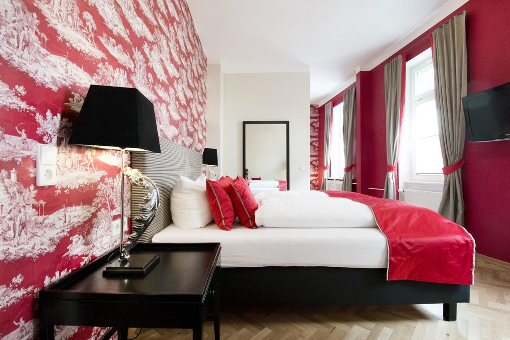 Romantik Hotel Barbarossa كونستانز المظهر الخارجي الصورة